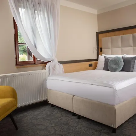Pivovar Rozmberk Hotel 4*