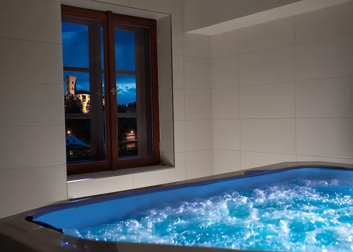 Pivovar Rozmberk Отель 4*